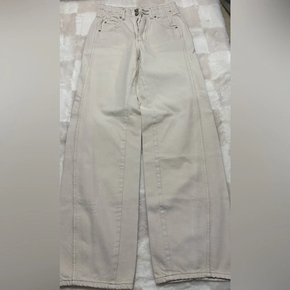 Free People WE THE FREE straight leg jeans NWOT - Picture 4 of 8